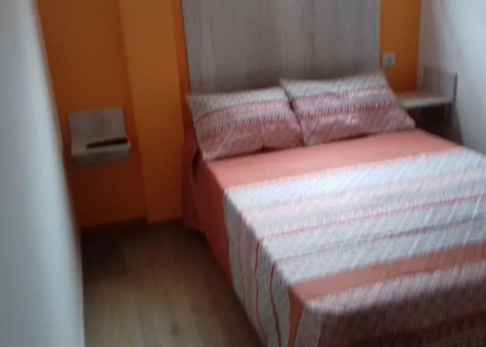 Πανσιόν La Catedral